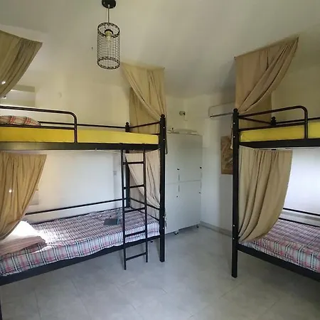 Garden بيت ضيافة